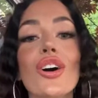 Vanessa Brahimi Naakt