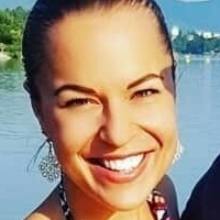 Vanessa Kuzmich Naakt