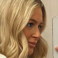 Victoria Hearn Naakt