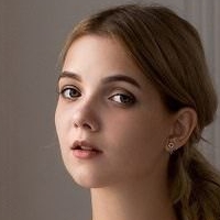 Victoria Naakt