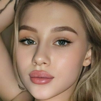 vika_friendly Naakt