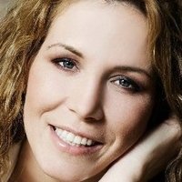 Viktoria Gyulai Naakt