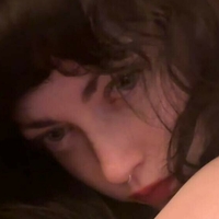 Violet Grohl Naakt