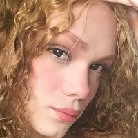 Vitória Miranda Naakt