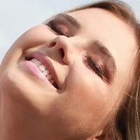 Vivian Blush Naakt