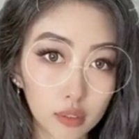 Vyxia Vyxphan Naakt