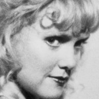 Wendy Lyon Naakt