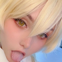 win_winry_cos Naakt