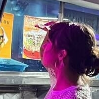 Xochitl Gomez Naakt