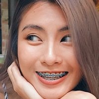 Xuen Yen Naakt