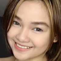 Xyriel Manabat Naakt