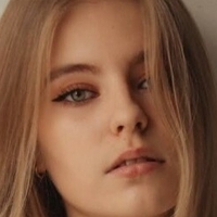 Yana Zhytkevych Naakt