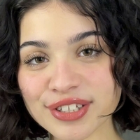 Yasmin Bal Naakt