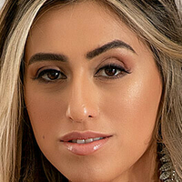Yasmin Luz Naakt