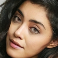 Yasmine Al-Bustami Naakt