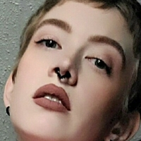 your.lil.andro.boy Naakt