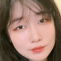 yueko Naakt