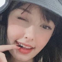 Yumii17 Naakt