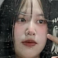 Yunne.uwu Naakt