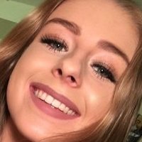 Zoe Taylor Naakt