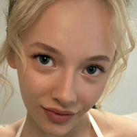 Zoedalby Naakt